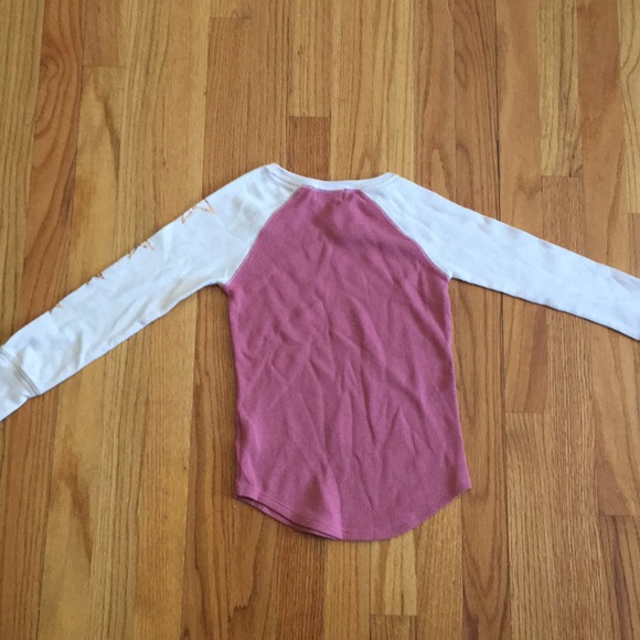 Long sleeve Star design - Picture 4 of 4